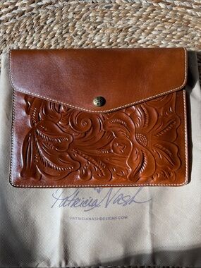 Patricia Nash Leather Envelope Laptop Sleeve / clutch handbag